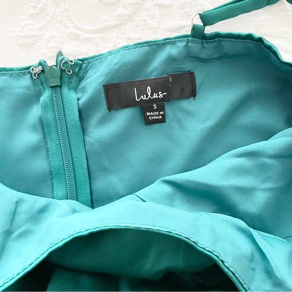 NWOT Lulus Treat Me Good Emerald Green Satin Cowl Neck Tulip Mini Dress Small - Picture 2 of 7